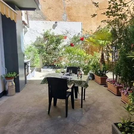 Apartment Corte Fiorita